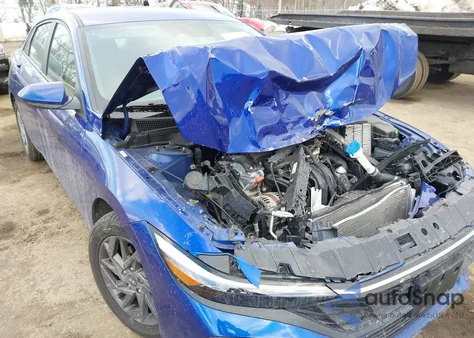 2024 Hyundai Elantra Sel из США, поврежденный, VIN KMHLM4DG8RU658361